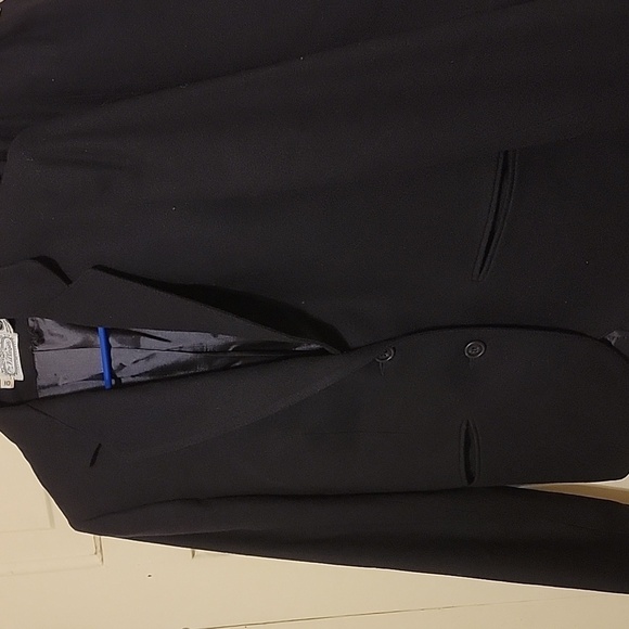 "The Villager" Vintage Women's Wool Blend Blazer and Skirt Suit - Picture 2 of 10